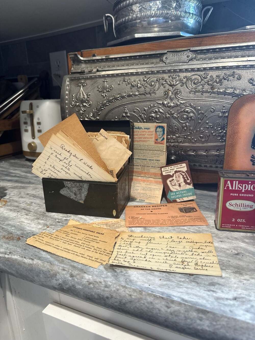 Vintage Green Metal Index Box with 1940s Handwritten and Clipped Recipes